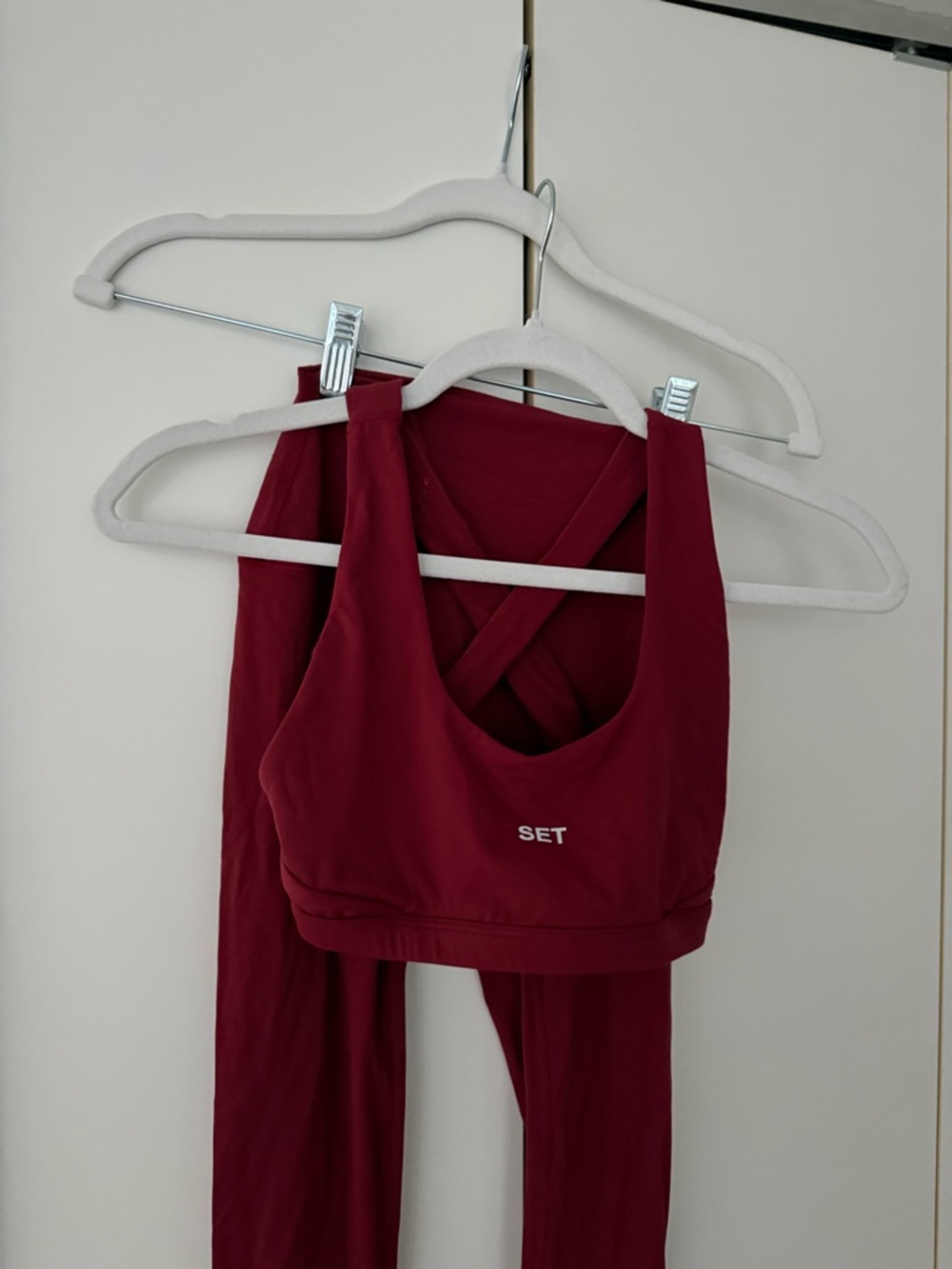 Two piece set! Set Active AIRLUXE BREATHE PARKE POSE BRA & Legging - RHUBARB